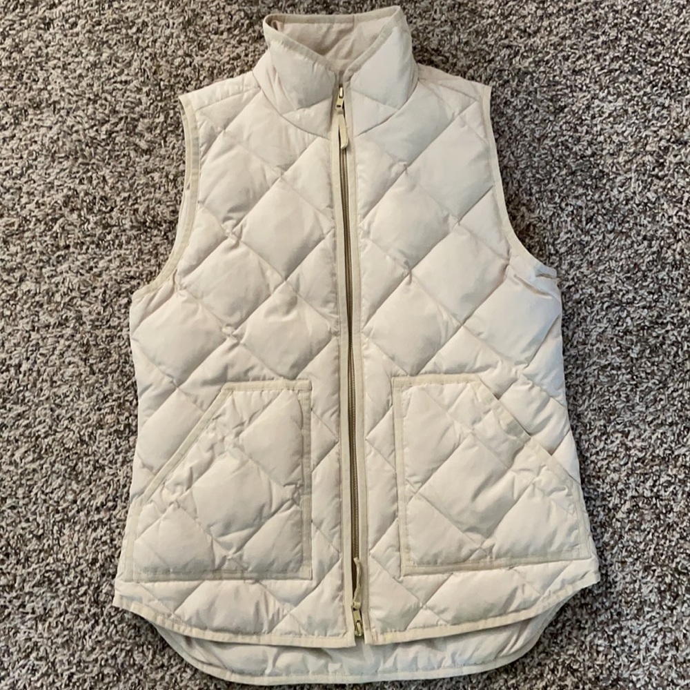 Light Beige Puffer Vest from J. Crew Sz Xsmall